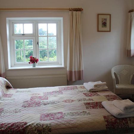 Coombe Farmhouse Bed & Breakfast St Ives  Exterior photo