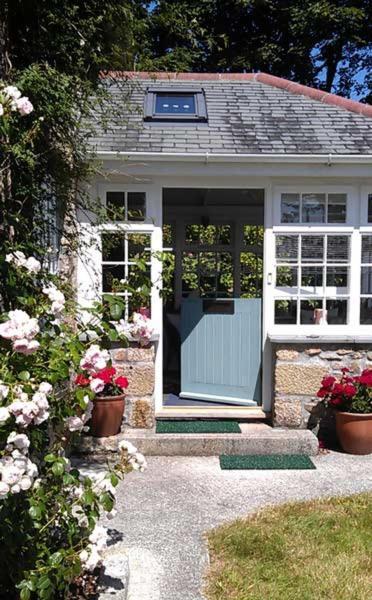 Coombe Farmhouse Bed & Breakfast St Ives  Exterior photo